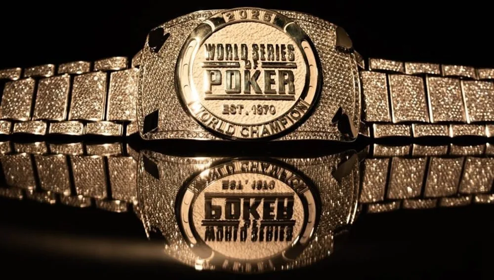 Phil Hellmuth再开炮！怒批WSOP金手链「太泛滥」：一年发300条根本不值钱！连Daniel Negreanu都看不下去了