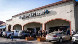 【一夜之间全面停摆】The Lodge Card Club扑克室遭调查关闭，资产冻结引爆玩家资金疑虑